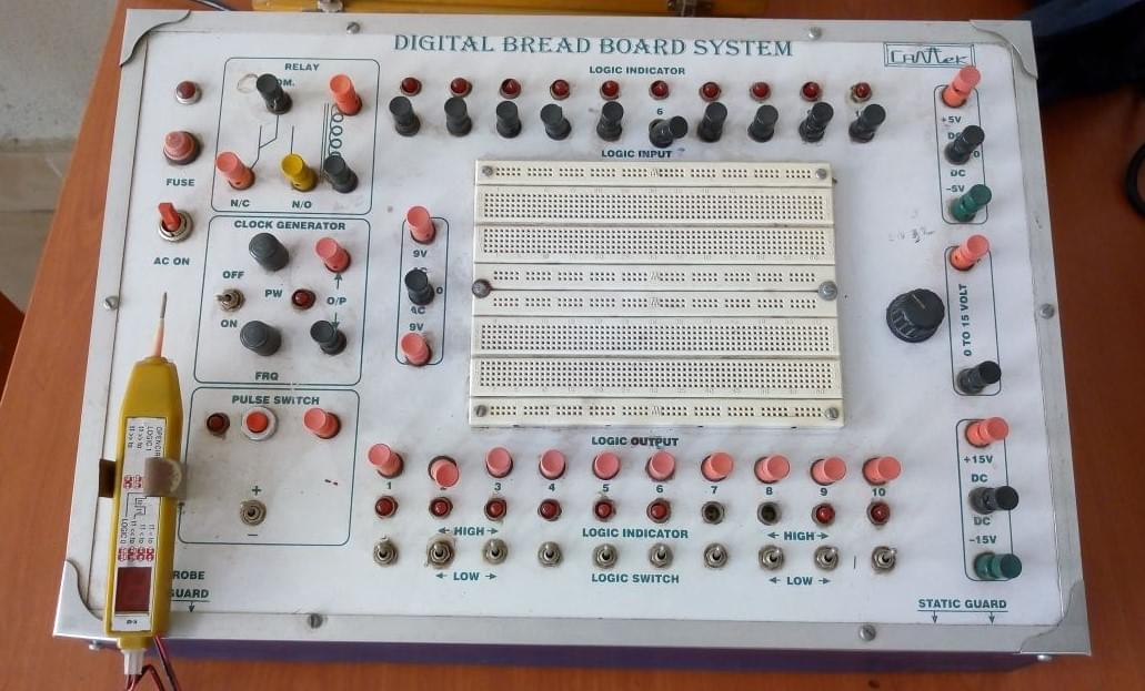 Chaibasa Engineering College, Techno India Group laboratories photo 7